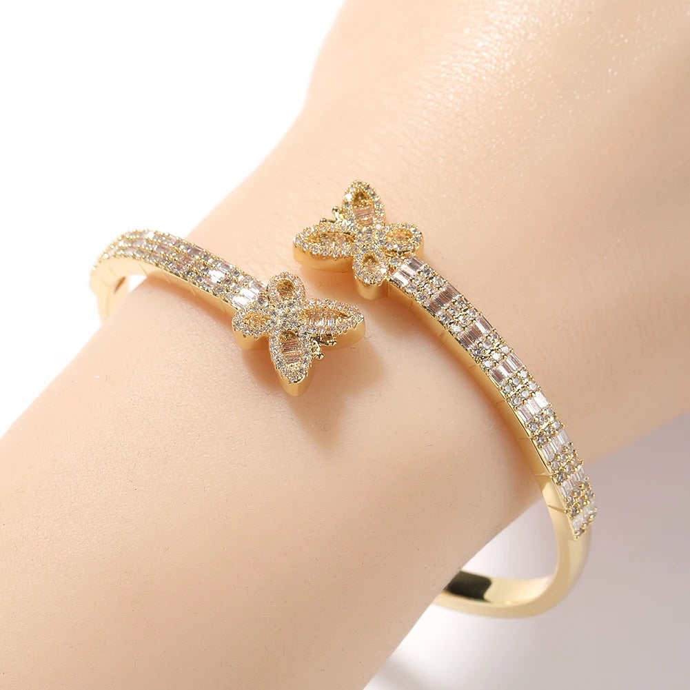 BUTTERFLY BANGLE